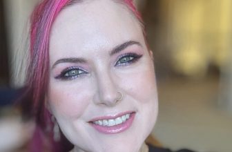 Best Makeup for Travel from a Bold Beauty Lover